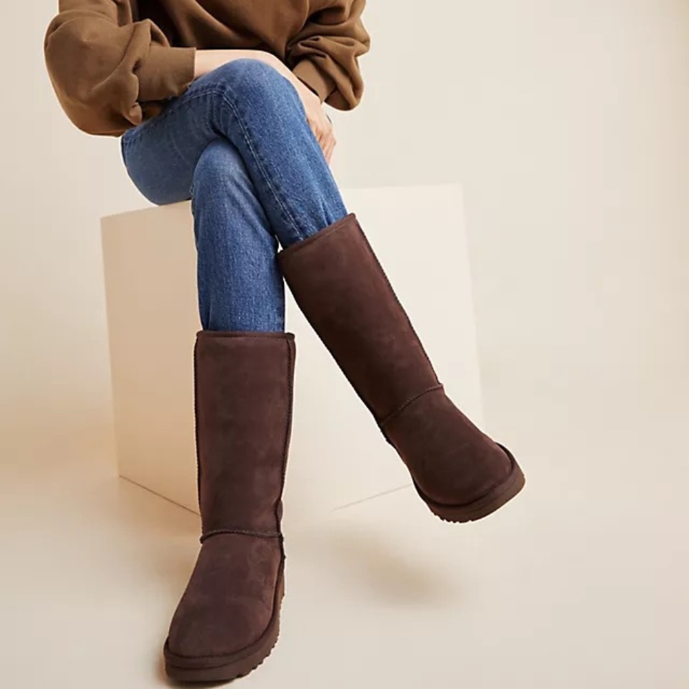Ugg classic tall boots chocolate size 11